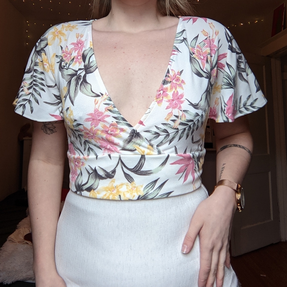 Open Back Wrap Top - Picture 3 of 3